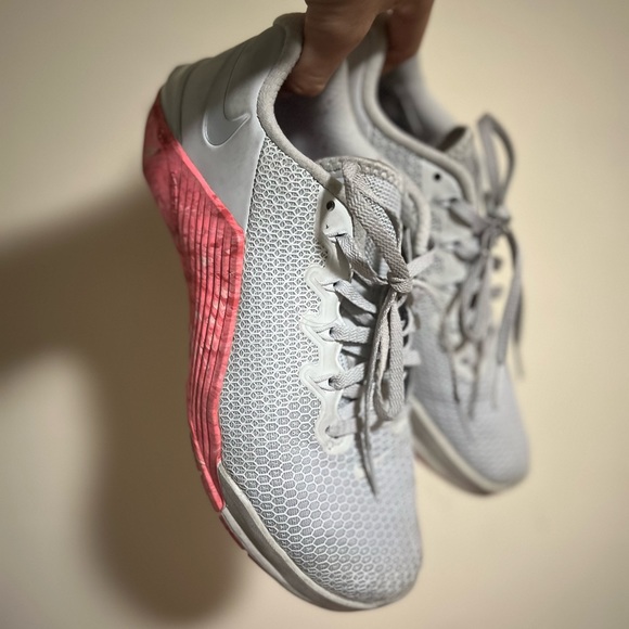 Nike metcons - Picture 2 of 2